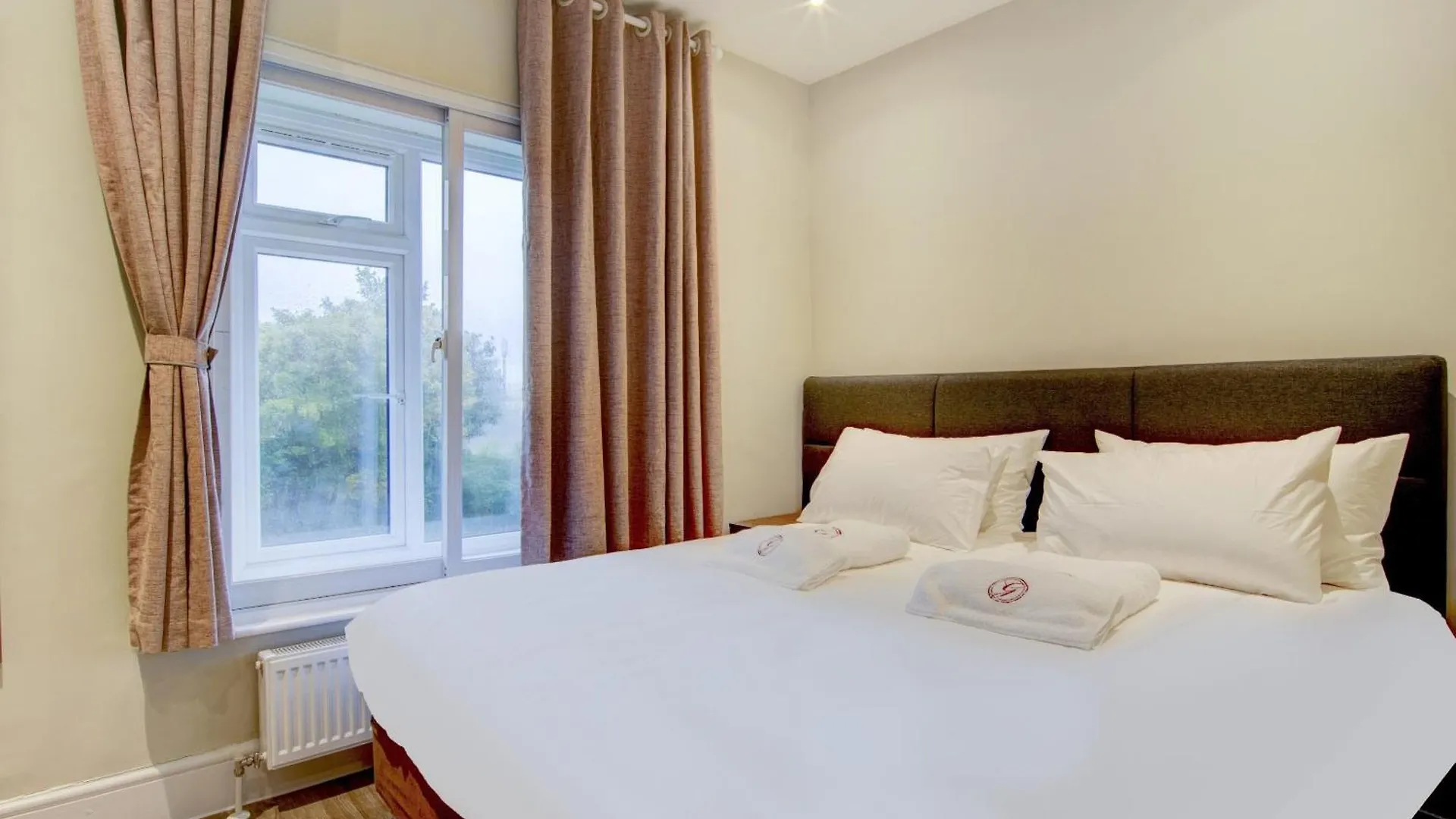 Oyo The Gissons Hotel Exminster