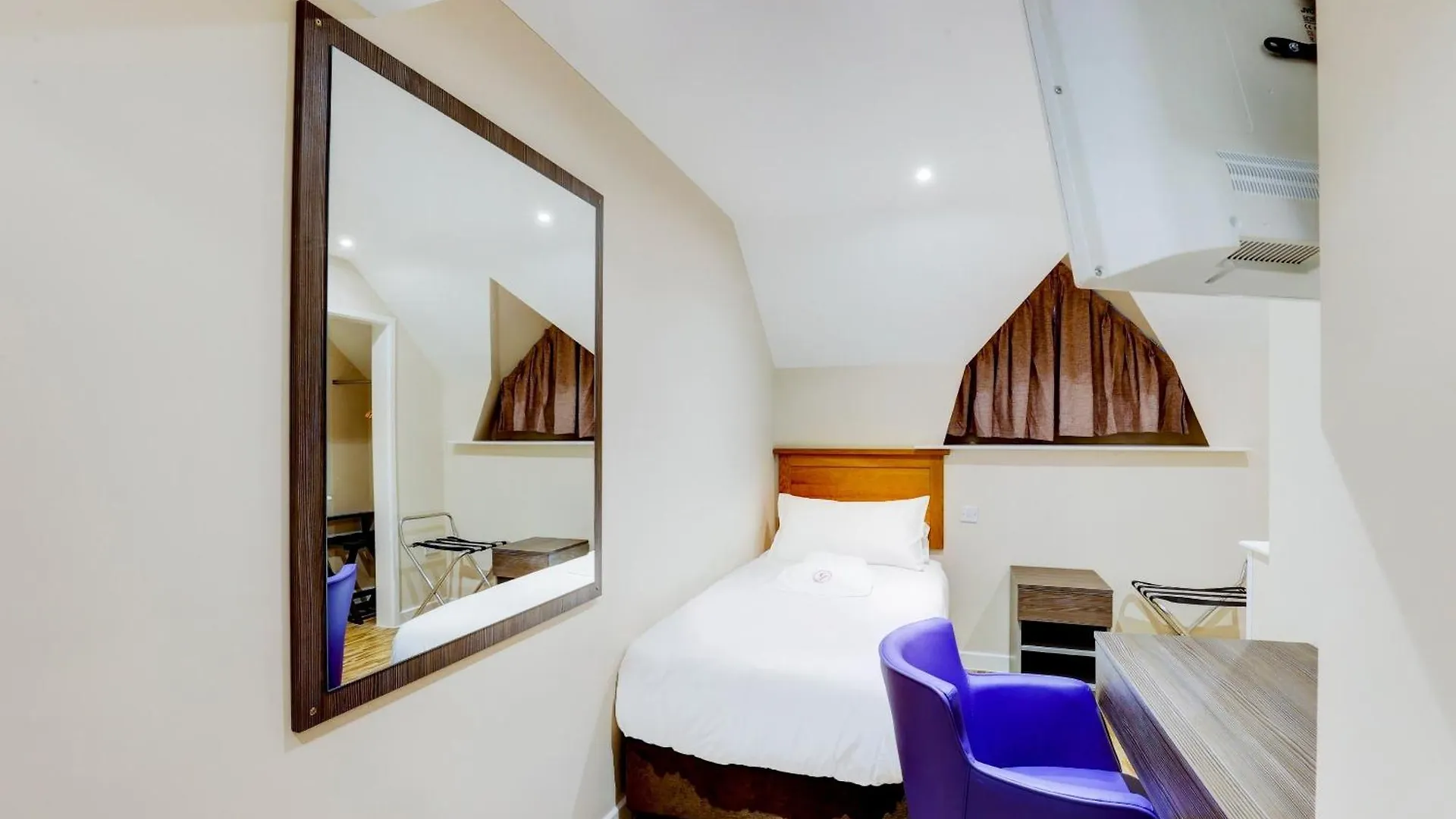 Oyo The Gissons Hotel Exminster 4*,