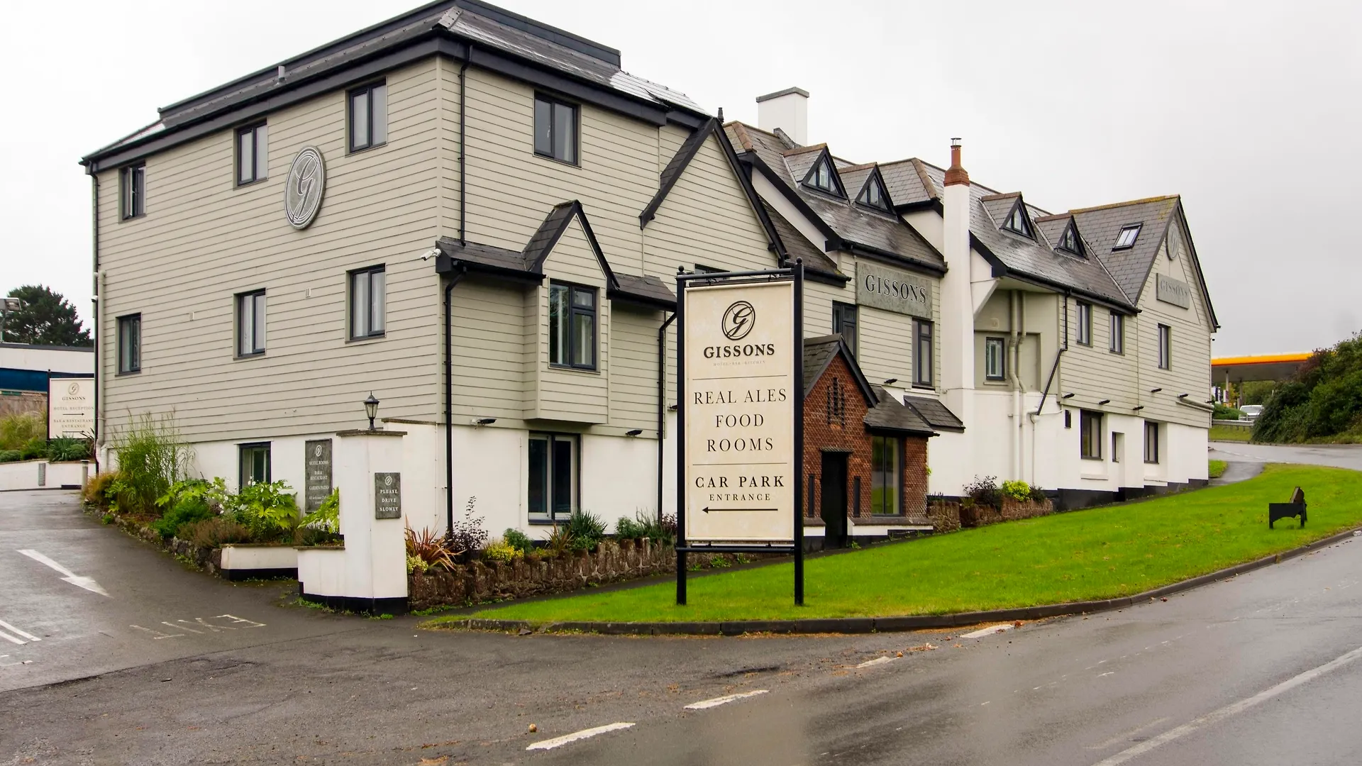 Oyo The Gissons Hotel Exminster